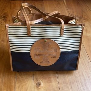 SOLD// Tory Burch Viva tote